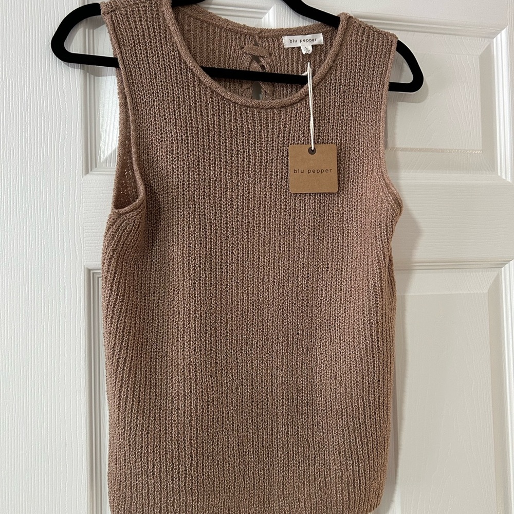 Blu Pepper Women's Tan Knit Tank Top